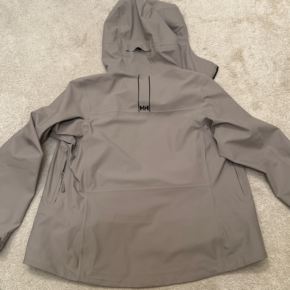 Helly Hansen Hooded Softshell Jacket - Taupe Gray. Women’s L - Picture 6 of 6